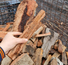 Load image into Gallery viewer, Red Gum Firewood Chips (Big bag)
